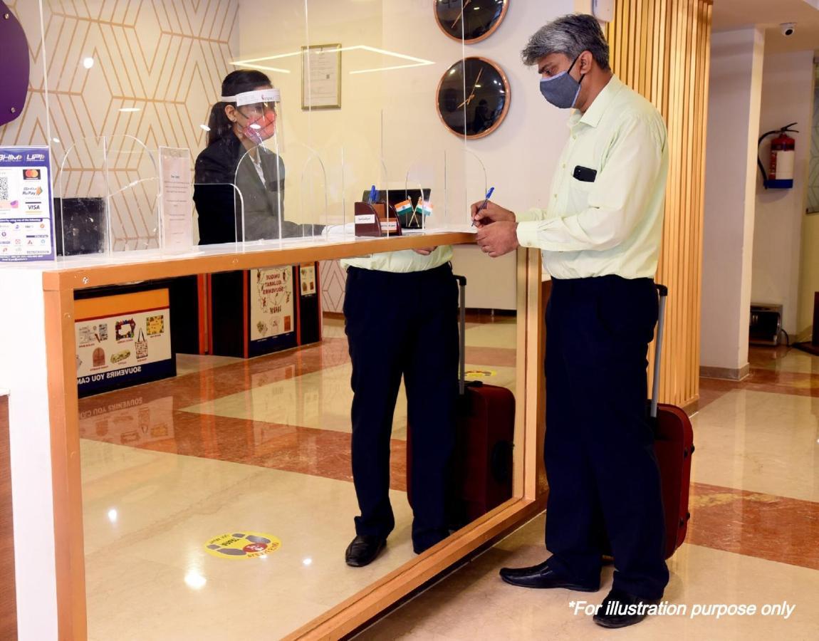 Oyo 77158 Hotel Swastik Palace Bhiwandi Eksteriør bilde